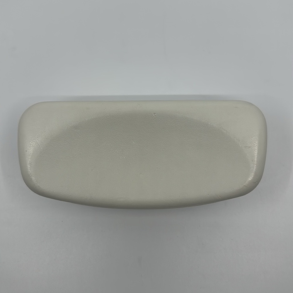 D&G White Eye/ Sunglass Case with Cloth - Picture 6 of 6